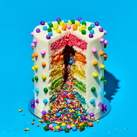 Midi Dottie Explosion® Cake